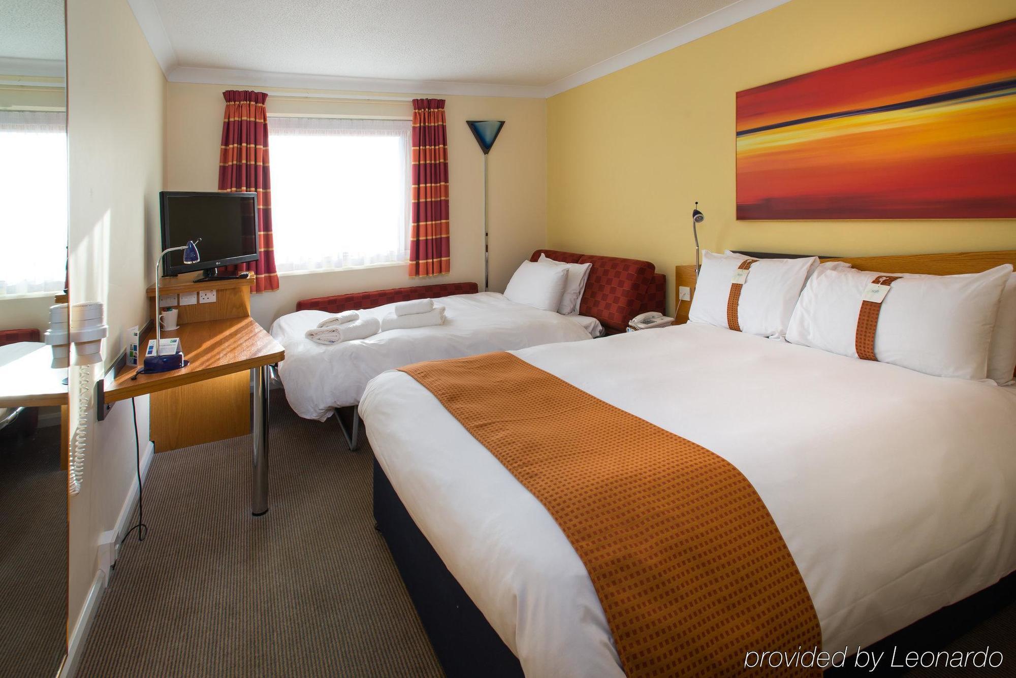 Holiday Inn Express Stoke-On-Trent By Ihg Bagian luar foto