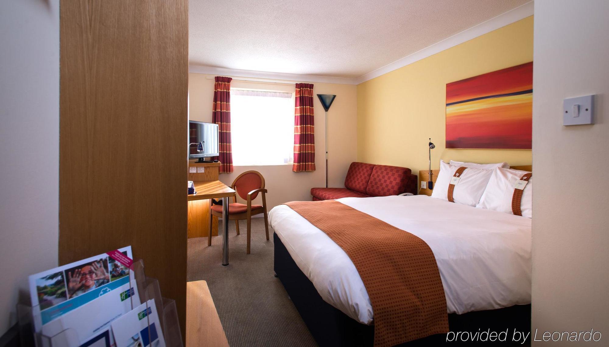 Holiday Inn Express Stoke-On-Trent By Ihg Bagian luar foto